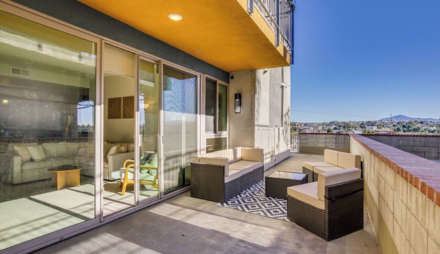 By Seaport Village & Navy Base! Chic Condo w/Pool