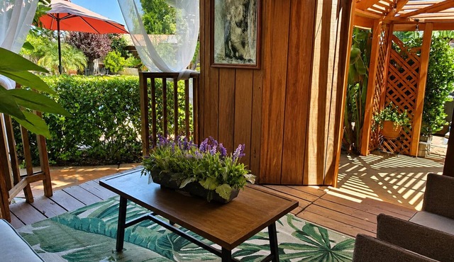 Casa Tropical, Tropical Escape w/Hot Tub & Grill