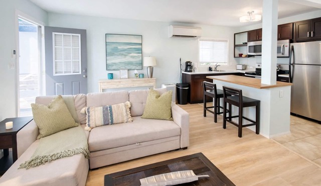 Charming 2BR Ocean Beach in San Diego