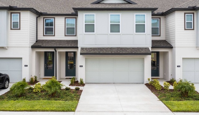 Charming 4Bd Close to Disney @ Enclave at Festival 696