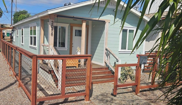 Charming Family Friendly Downtown PetcoPark SDHarbor BalboaPark BigBay Beaches+