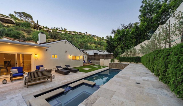 Charming Longview Retreat with Pool and Spa