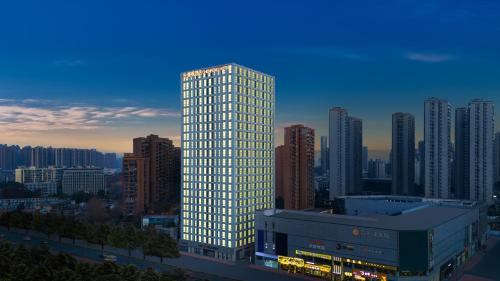 Chenfeng Hotel Wuhan Baishazhou Longhu Tianjie Branch