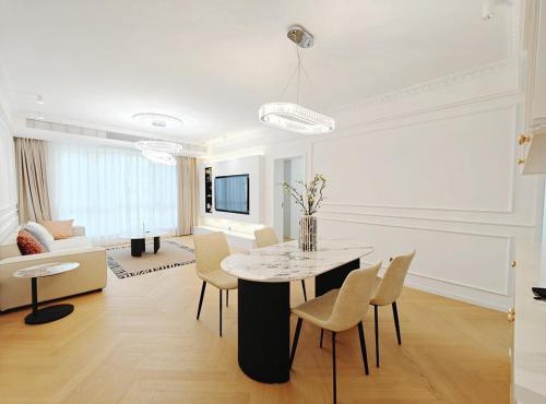 City home near to The Yu garden,NanjingRoad&Bund,travel convenience