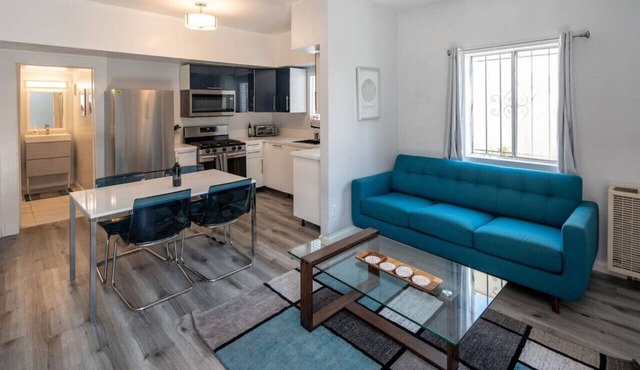 Cool Venice Beach 2 Bedroom