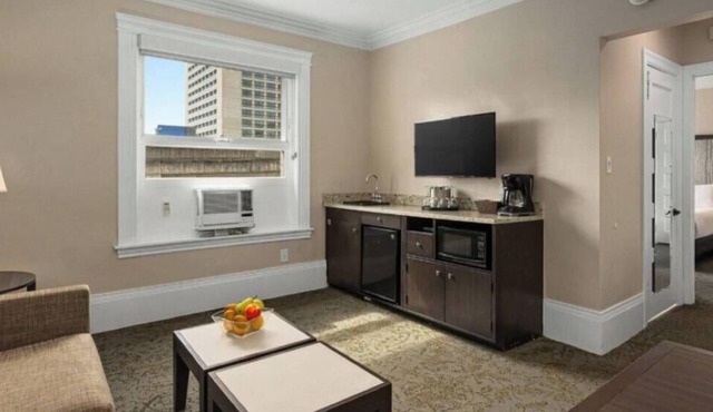 Cozy 1-bedroom condo in gorgeous San Francisco with AC