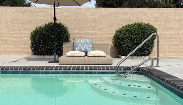 Cozy casita nestled in Laketree Estates, 5 min walk to Monserate Winery.