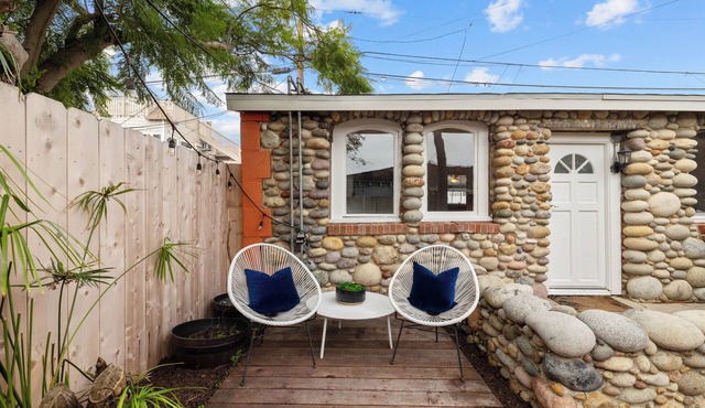 Cozy La Jolla Cottage w/Private Patio, Pet-Friendly, Driveway Parking