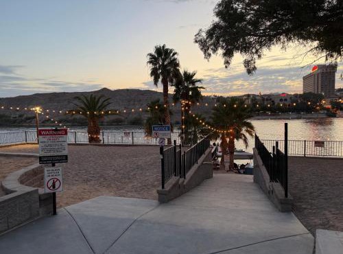 Cozy river front lookout