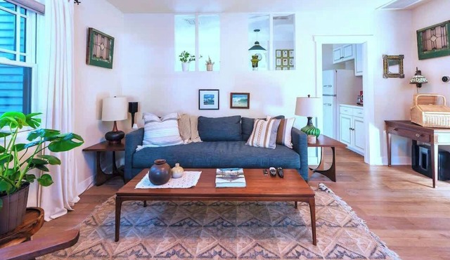 Craftsman House w/Backyard Oasis, Near Griffith