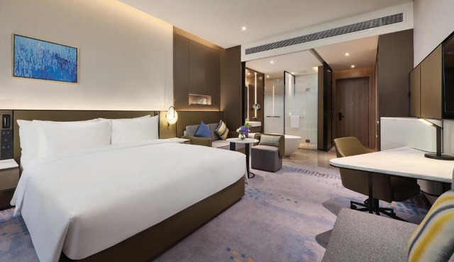 Crowne Plaza Wuhan Development Zone by IHG