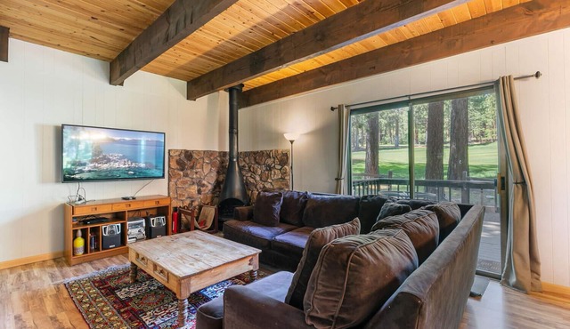 Cute 3 Bedroom on the Golf Course (CC6)
