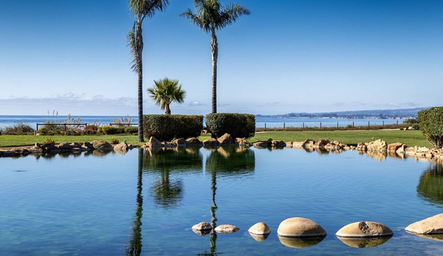 Deluxe Spa Suite-Ocean View-Allergy Friendly!