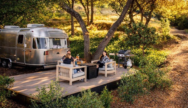 Design-Led Glamping Escape Near Yosemite