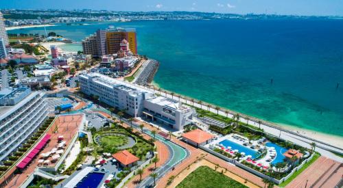 DoubleTree by Hilton Okinawa Chatan Resort in Chatan