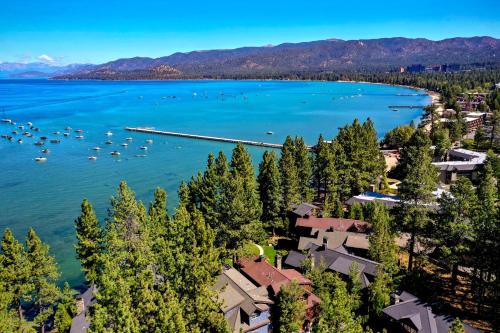 Exclusive Lakefront with AC Near Heavenly PEAK SS11