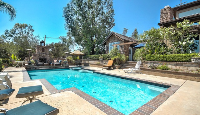 Fallbrook Tuscan villa oasis!