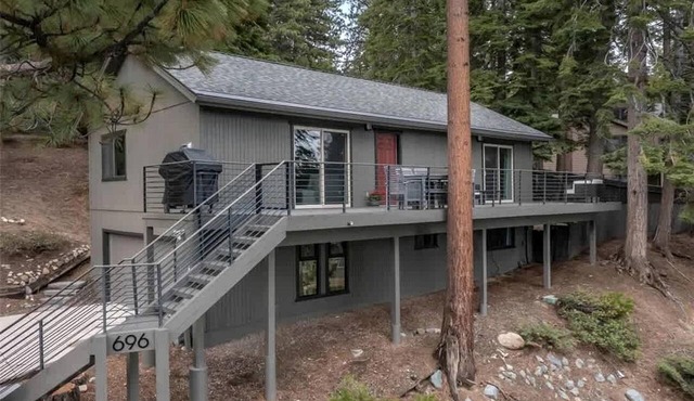 Forest Retreat with Ski Access, Fireplace & Deck Sleeps 7