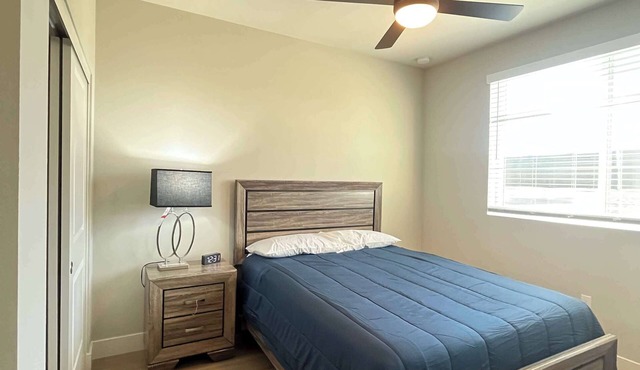 Fully Furnished 1BR Point Loma w/Wi-Fi Parking