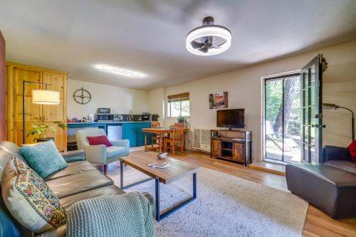 Hike, Bike & Swim! Wooded Retreat in Nevada City