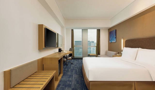 Holiday Inn Express Shanghai Jinsha by IHG