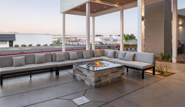 Home2 Suites By Hilton Woodland Sacramento