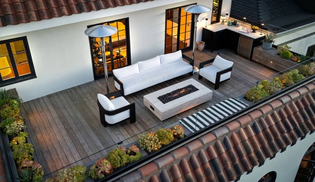 Hot Tub, Skyline Views & Prime Alamo Square Stay