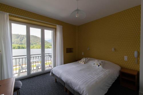 Hotel Bellevue in Chambon-sur-Lac
