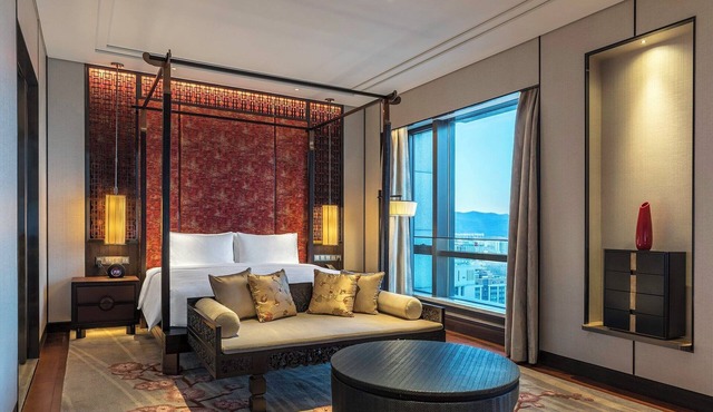 HUALUXE Beijing Xinan by IHG