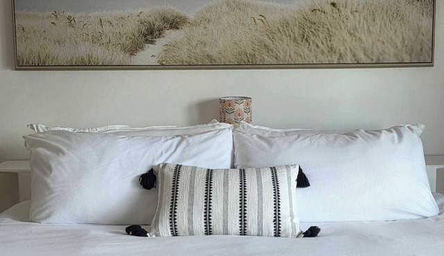 Hunts Point Beachside Suite #11 in Hunts Point