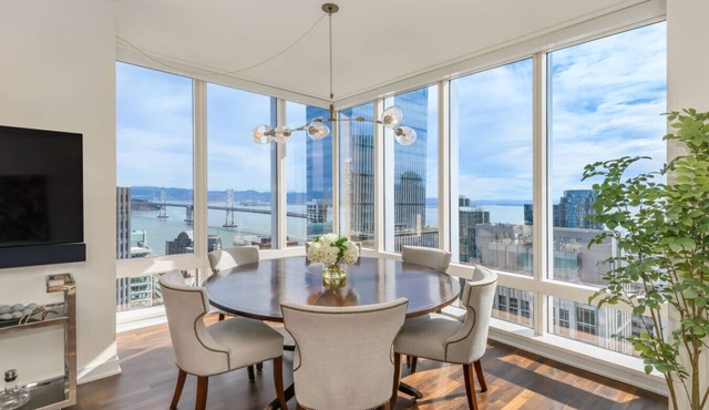 Iconic SF Views | Sky-High Luxury 3BR