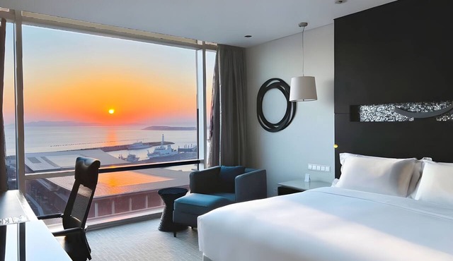 InterContinental Qingdao by IHG
