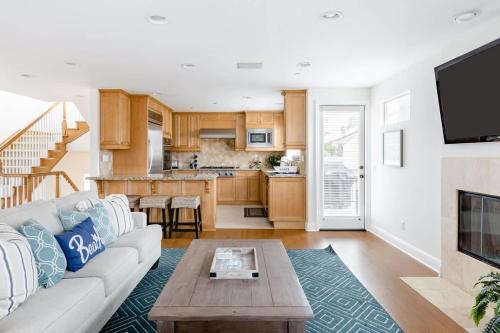 Iris Condo 213 Condo in Corona del Mar