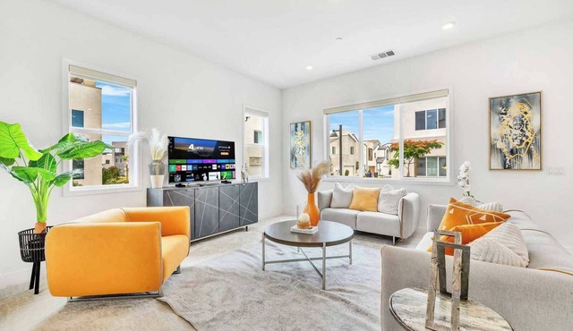 Irvine Sunshine Retreat on Sawbuck #42603