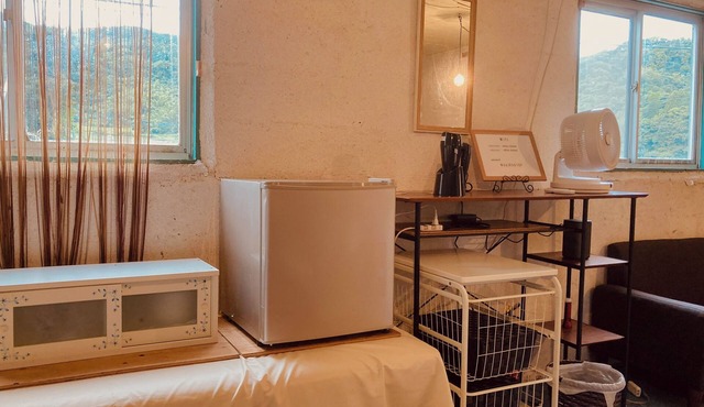 It is a unique accommodation like a secret base!