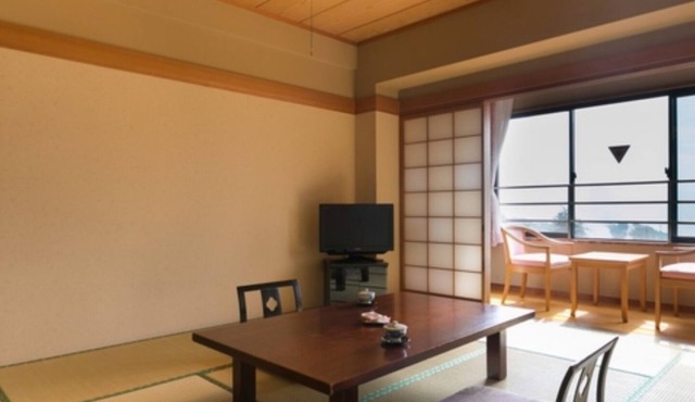 Japanesestyle room with 10 tatami mats dinner no/Beppu Ōita