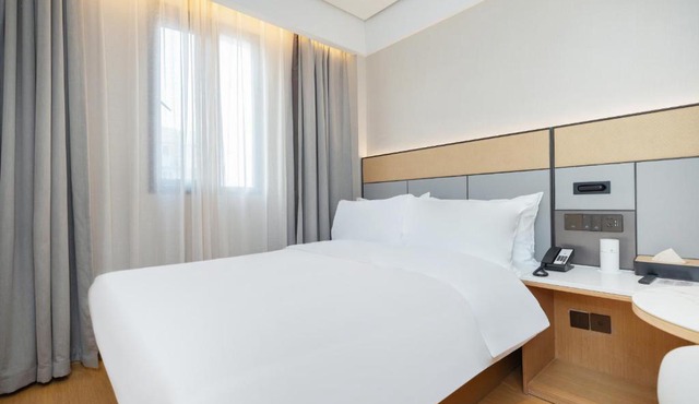 JI Hotel Shanghai Daning Yichuan Road