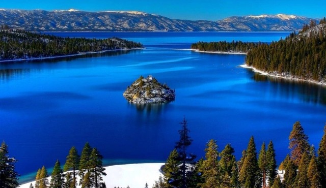 Lake Views! Perfect Mountain Summer Get-a-way No traffic, 8,000 ft. elevation