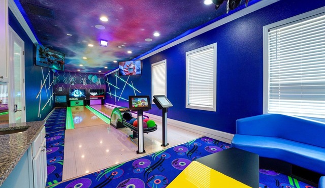 Last Minute Disney! Private Pool, Hot Tub, Game Room & Themed Bedrooms. Book Now! #35510