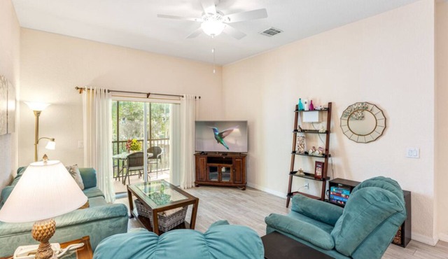 Lovely 2-Bedroom Resort-Style Condo