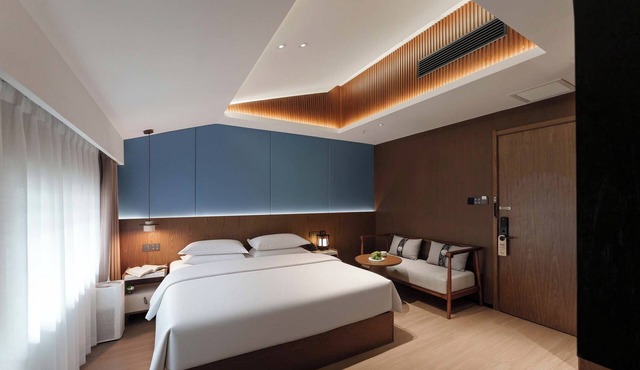 Luoyang Yunhuali Hotel