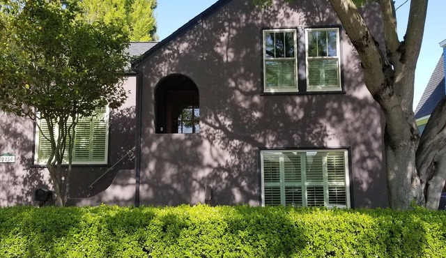 Luxe apartment close to wineries EZ walk downtown resturants and tasting rooms