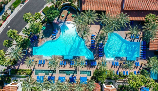 Luxurious 2 BR/2 BA Single Story Villa