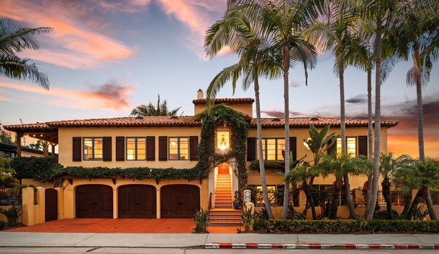 Majestic Corner Coastal Haven