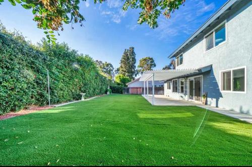 Marbella Lane Modern Home w Private Backyard in Fullerton