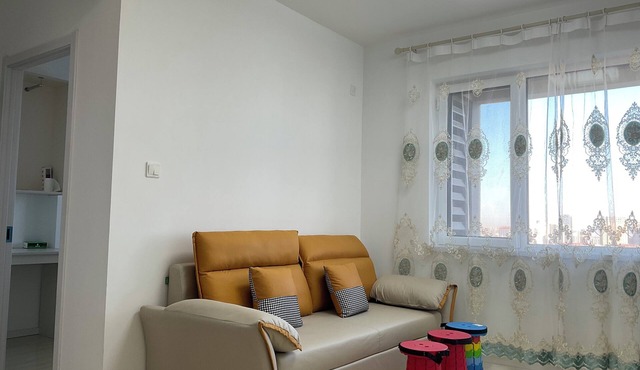 Marvelous 2-bedroom apartment with WiFi in Yantai