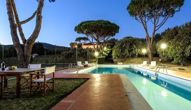 Melograno, private pool villa. A/C, Tennis, WiFi in Capraia e Limite