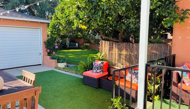 Mid Century Garden Retreat near So-Fi and LAX