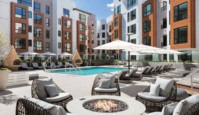Modern 1BR Condo at Landsby with Pool & Hot Tub