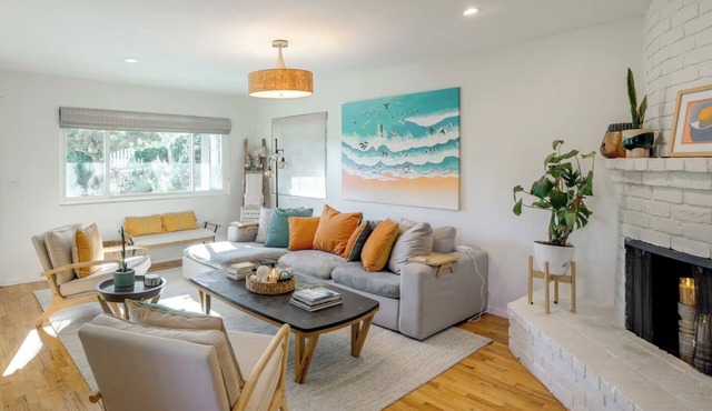 Monterey Bay 4BR 3BA: Hot Tub, Near Beaches & Golf